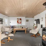 Hébergement de vacances Ute - 200m From The Sea By Interhome
