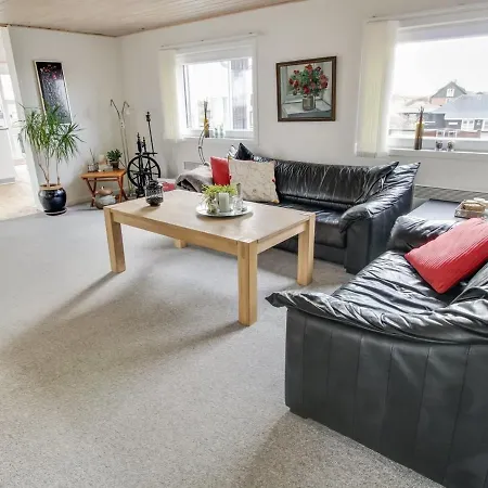 Holiday home Ute - 200m From The Sea In Western Jutland By Interhome