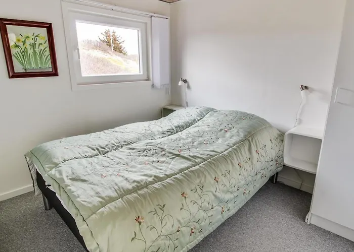 Ute - 200m From The Sea By Interhome Holiday home