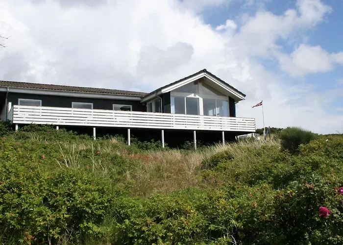 Holiday home Ute - 200m From The Sea By Interhome